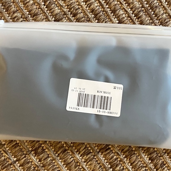 Women's Tabi Ballet Flats and Ribbed Tabi Low Socks - Picture 5 of 6